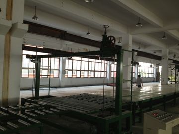 Multifungsi Tekanan Rendah Foam Mesin / Continous Sponge Membuat Line Automatic 200L / min