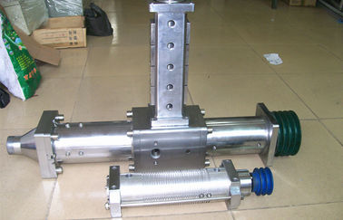 Horizontal Machine berkelanjutan Polyurethane Foam dengan Clamp Panjang Foam Blok Satuan