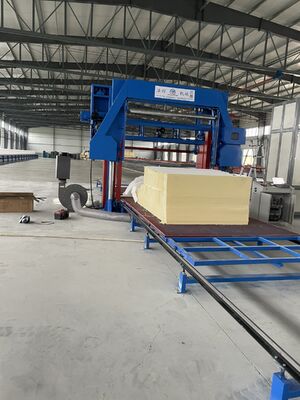 Meter Aliran Kaca Otomatis Mesin Membuat busa Horizontal Hingga 1300mm Tinggi
